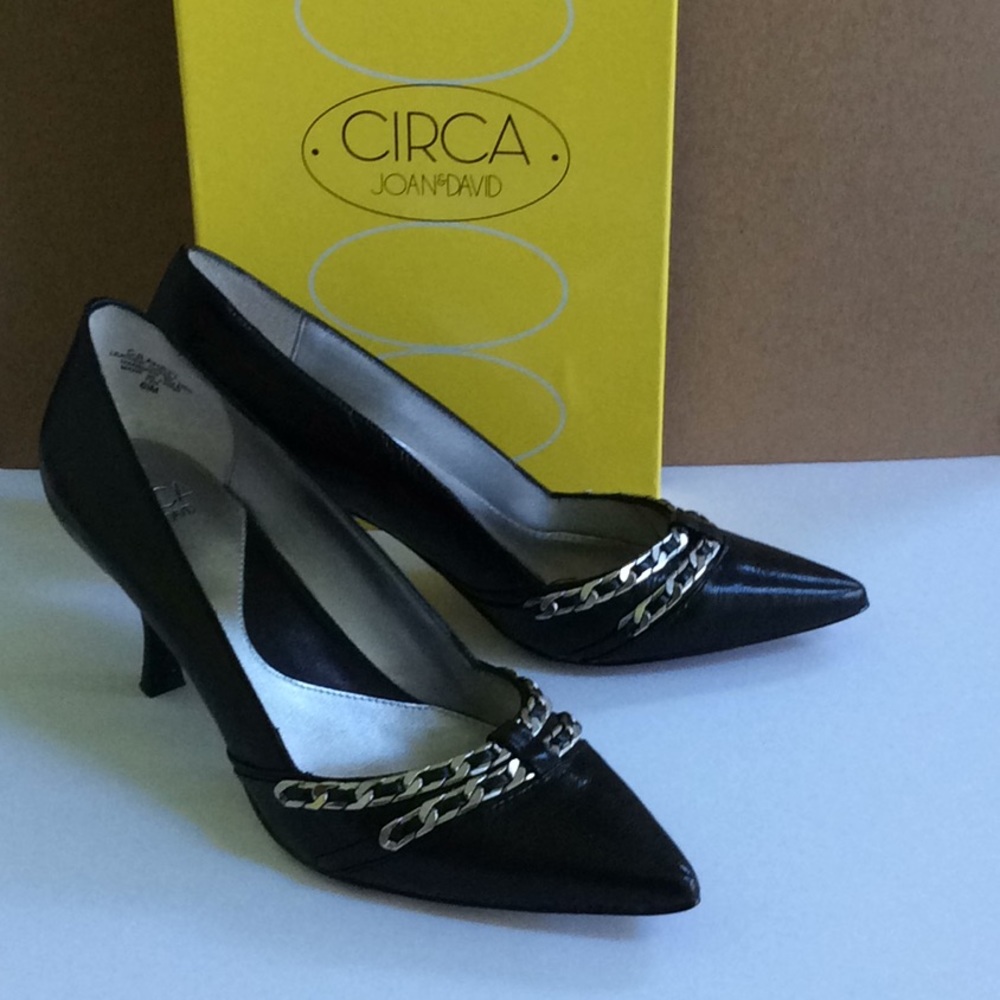 Joan & David Black leather upper heel.